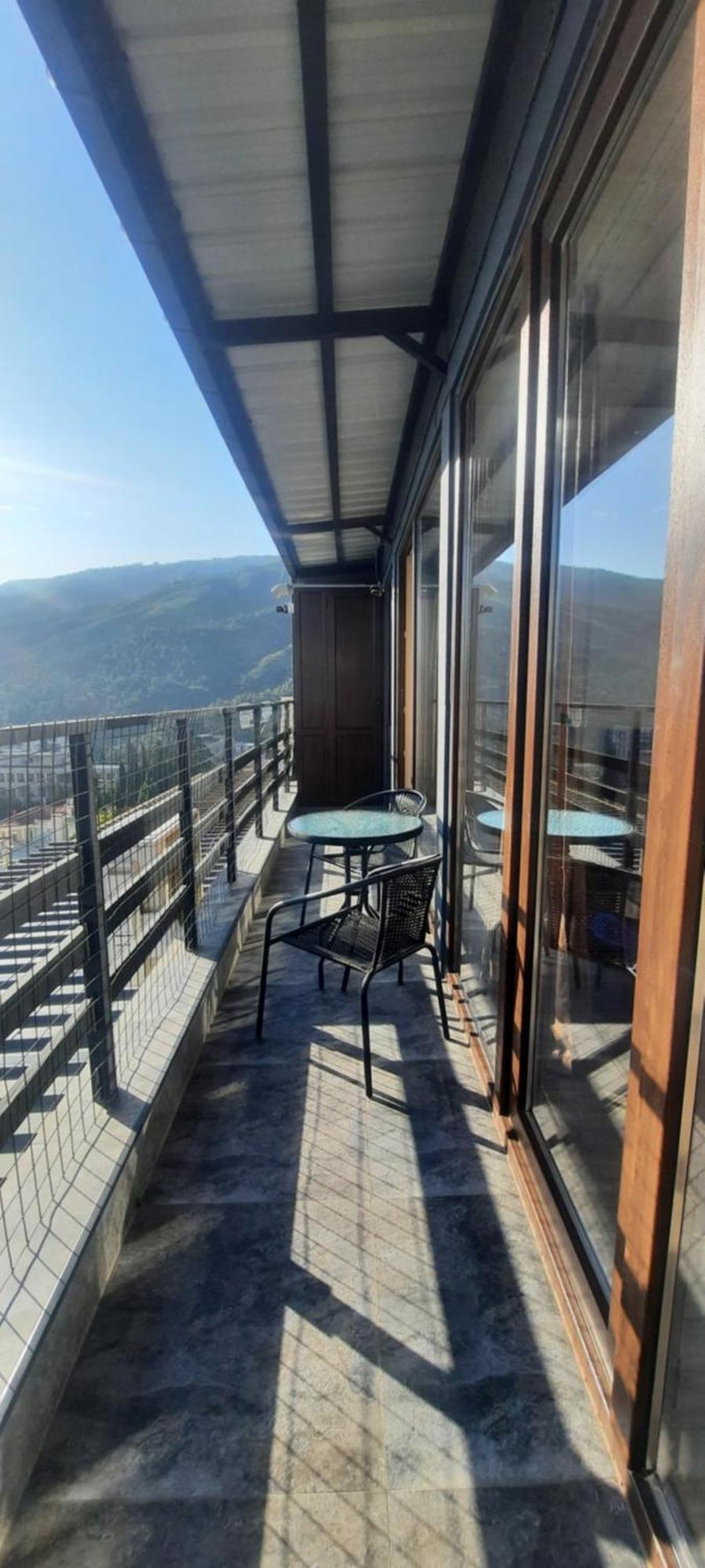 City Mountain View Тбилиси Екстериор снимка